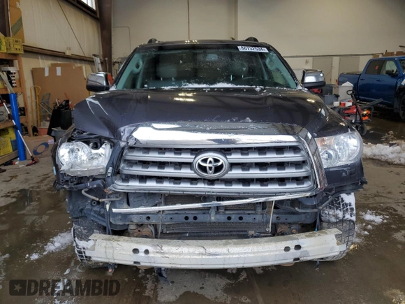 2011 Toyota Sequoia Limited with VIN 5TDJY5G18BS043025, listed as a Copart auction lot 86732534 with 199,813 mi miles and Salvage Title. Bid and sale history available at carsss.com. Image 5.