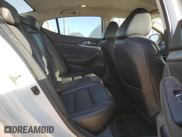 2017 Nissan Maxima SV with VIN 1N4AA6AP7HC399215, listed as a Copart auction lot 47027815 with 138,231 mi miles and Salvage Title. Bid and sale history available at DreamBid. Image 10.
