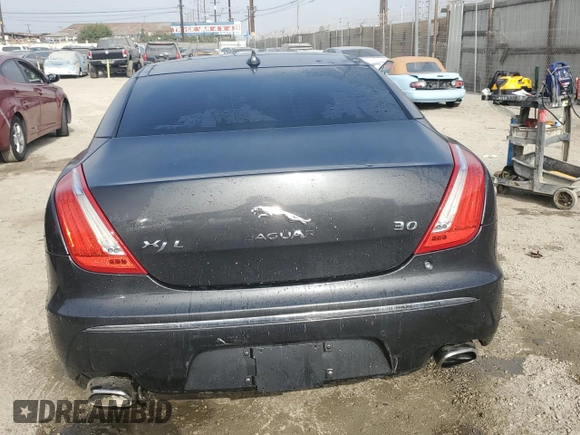 2015 Jaguar XJ with VIN SAJWA2GZ3F8V83991, listed as a Copart auction lot 87122824 with 0 mi miles and Non Repairable. Bid and sale history available at carsss.com. Image 6.