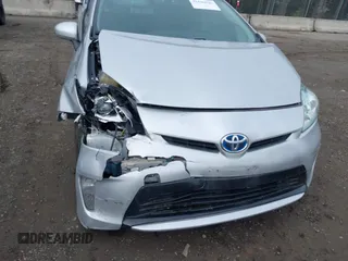 2015 Toyota Prius Four with VIN JTDKN3DU4F1905479, listed as a IAAI auction lot 41646946 with 162,969 mi miles. Bid and sale history available at carsss.com. Image 18.