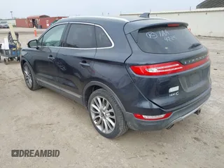 2015 Lincoln MKC with VIN 5LMCJ1A94FUJ13716, listed as a IAAI auction lot 41911220 with 194,825 mi miles. Bid and sale history available at carsss.com. Image 3.