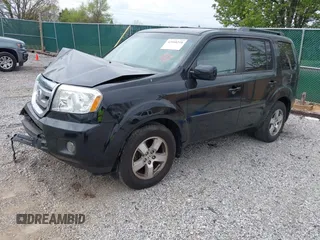 2011 Honda Pilot EX-L with VIN 5FNYF4H59BB039862, listed as a IAAI auction lot 42048218 with 174,102 mi miles and . Bid and sale history available at carsss.com. Image 17.