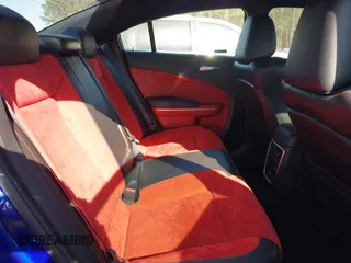 2020 Dodge Charger Scat Pack z VIN 2C3CDXGJ4LH157432, wystawiony jako IAAI lot #41872478 z przebiegiem 65 640 mil mil oraz . Historia ofert i sprzedaży dostępna na DreamBid. Obrazek 8.