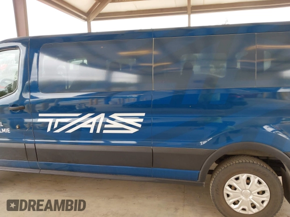 2019 Ford Transit Passenger XL с VIN 1FBZX2YM1KKB05406, выставлен на аукционе IAAI как лот 42473006 с пробегом 108 979 миль миль и . История ставок и продаж доступна на DreamBid. Изображение 13.