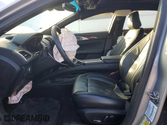2020 Lincoln MKZ Reserve with VIN 3LN6L5F96LR623000, listed as a Copart auction lot 87679685 with 20,476 mi miles and Salvage Title. Bid and sale history available at DreamBid. Image 7.