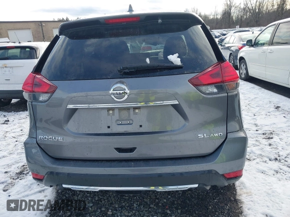 2017 Nissan Rogue SL with VIN JN8AT2MV7HW271485, listed as a IAAI auction lot 41100772 with 106,965 mi miles. Bid and sale history available at carsss.com. Image 17.