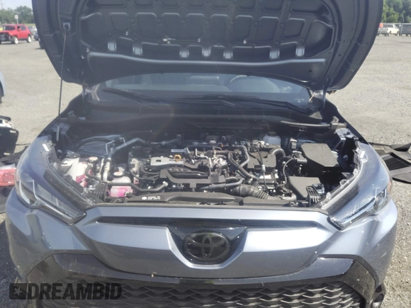 2024 Toyota Corolla Cross Hybrid S with VIN 7MUFBABG4RV059072, listed as a IAAI auction lot 42787833 with 9,006 mi miles and . Bid and sale history available at DreamBid. Image 6.