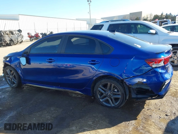 2020 Kia Forte GT-Line with VIN 3KPF34AD3LE207066, listed as a IAAI auction lot 41664118 with 92,997 mi miles. Bid and sale history available at carsss.com. Image 14.