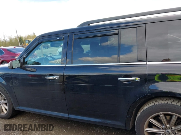2018 Ford Flex Limited with VIN 2FMGK5D87JBA13975, listed as a IAAI auction lot 42027978 with 108,350 mi miles. Bid and sale history available at carsss.com. Image 14.