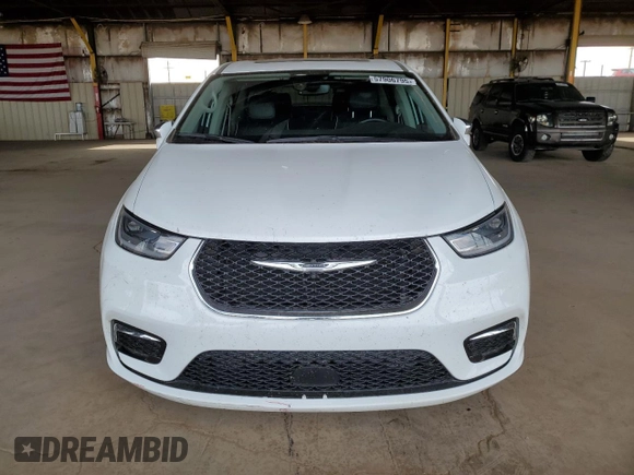2022 Chrysler Pacifica Hybrid Limited with VIN 2C4RC1S74NR123134, listed as a Copart auction lot 57906795 with 75,648 mi miles and Salvage title. Bid and sale history available at DreamBid. Image 5.