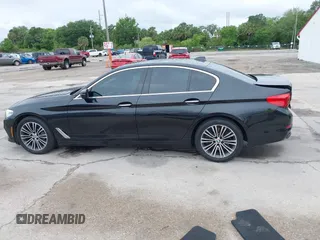 2018 BMW 5 Series 540i z VIN WBAJE5C51JWA98514, wystawiony jako IAAI lot #41963168 z przebiegiem 78 755 mil mil oraz . Historia ofert i sprzedaży dostępna na DreamBid. Obrazek 14.