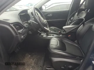 2019 Jeep Cherokee Trailhawk Elite with VIN 1C4PJMBX9KD107539, listed as a Copart auction lot 46631515 with 75,698 mi miles and Salvage Title. Bid and sale history available at carsss.com. Image 7.