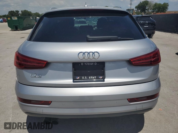 2018 Audi Q3 Premium z VIN WA1BCCFS0JR013087, wystawiony jako Copart lot #61509025 z przebiegiem 46 374 mil mil oraz Nie do naprawy • Non repairable. Historia ofert i sprzedaży dostępna na DreamBid. Obrazek 6.