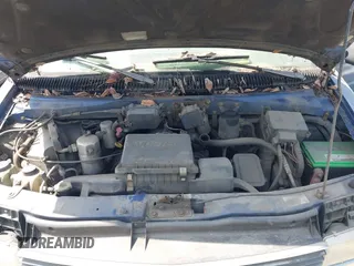 1997 Chevrolet Astro z VIN 1GNDM19W8VB208911, wystawiony jako IAAI lot #42484463 z przebiegiem 201 449 mil mil oraz . Historia ofert i sprzedaży dostępna na DreamBid. Obrazek 10.