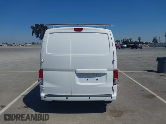 2020 Nissan NV200 SV с VIN 3N6CM0KN3LK703127, выставлен на аукционе IAAI как лот 42406700 с пробегом 50 354 миль миль и . История ставок и продаж доступна на DreamBid. Изображение 16.
