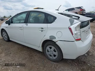 2010 Toyota Prius II with VIN JTDKN3DU9A0194201, listed as a IAAI auction lot 42134987 with 264,115 mi miles. Bid and sale history available at carsss.com. Image 3.