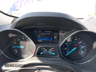2014 Ford Escape SE with VIN 1FMCU9GX1EUB52373, listed as a IAAI auction lot 42163933 with 128,634 mi miles. Bid and sale history available at carsss.com. Image 7.