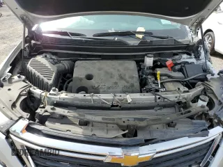2022 Chevrolet Traverse LS z VIN 1GNERFKW4NJ170399, wystawiony jako Copart lot #58354155 z przebiegiem 29 136 mil mil oraz Czysty tytuł • Clean title. Historia ofert i sprzedaży dostępna na DreamBid. Obrazek 12.