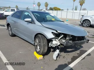 2017 Toyota Camry XLE with VIN 4T1BF1FK8HU318616, listed as a IAAI auction lot 41774231 with 201,112 mi miles. Bid and sale history available at carsss.com. Image 1.