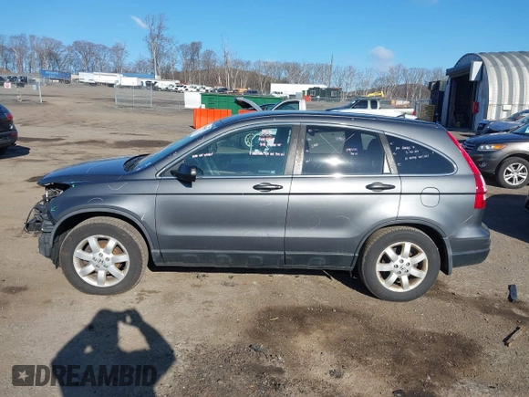 2011 Honda CR-V SE with VIN 5J6RE4H43BL053648, listed as a IAAI auction lot 41895942 with 186,869 mi miles. Bid and sale history available at carsss.com. Image 15.