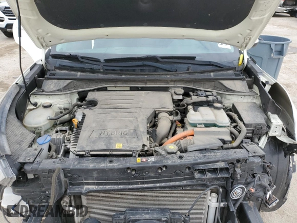 2018 Kia Niro LX with VIN KNDCB3LC2J5135726, listed as a Copart auction lot 50879125 with 95,576 mi miles and Salvage Title. Bid and sale history available at carsss.com. Image 11.