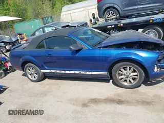 2006 Ford Mustang Standard with VIN 1ZVFT84N565105230, listed as a IAAI auction lot 42083563 with 167,265 mi miles and . Bid and sale history available at carsss.com. Image 13.