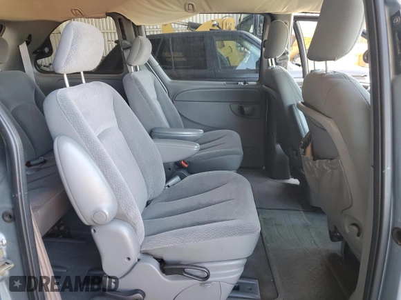 2005 Dodge Caravan SXT with VIN 1D4GP45R15B181360, listed as a Copart auction lot 61221005 with 229,828 mi miles and Salvage title. Bid and sale history available at DreamBid. Image 11.