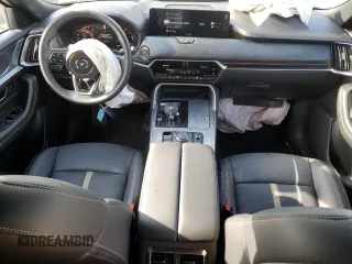 2024 Mazda CX-90 S Premium z VIN JM3KKDHC6R1183914, wystawiony jako Copart lot #51612045 z przebiegiem 897 mil mil oraz Szkoda całkowita • Salvage title. Historia ofert i sprzedaży dostępna na DreamBid. Obrazek 8.