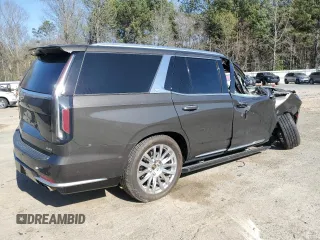 2021 Cadillac Escalade Premium Luxury with VIN 1GYS4CKL6MR249968, listed as a Copart auction lot 47406705 with 28,937 mi miles and Salvage title. Bid and sale history available at DreamBid. Image 3.