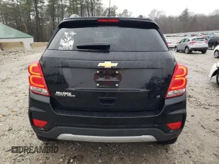 2017 Chevrolet Trax LT with VIN 3GNCJPSB3HL157626, listed as a Copart auction lot 49300625 with 94,114 mi miles and Salvage Title. Bid and sale history available at carsss.com. Image 6.