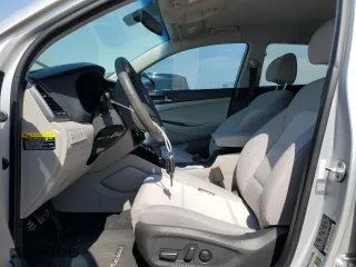 2017 Hyundai Tucson Value with VIN KM8J33A24HU371563, listed as a Copart auction lot 47053825 with 111,945 mi miles and Salvage Title. Bid and sale history available at carsss.com. Image 7.