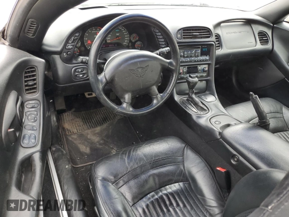 2003 Chevrolet Corvette with VIN 1G1YY32G335100634, listed as a Copart auction lot 43780385 with 85,839 mi miles and Clean Title. Bid and sale history available at carsss.com. Image 8.