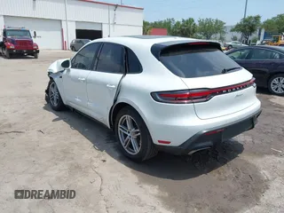 2022 Porsche Macan with VIN WP1AA2A54NLB07869, listed as a IAAI auction lot 42329019 with 41,613 mi miles and . Bid and sale history available at DreamBid. Image 3.