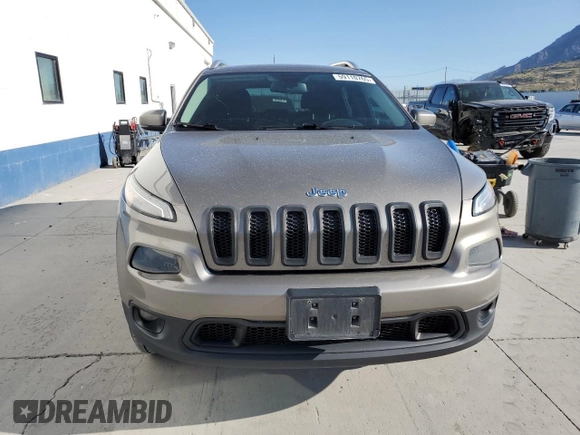 2017 Jeep Cherokee Latitude with VIN 1C4PJMCS7HW615637, listed as a Copart auction lot 59110765 with 179,248 mi miles and Salvage title. Bid and sale history available at DreamBid. Image 5.