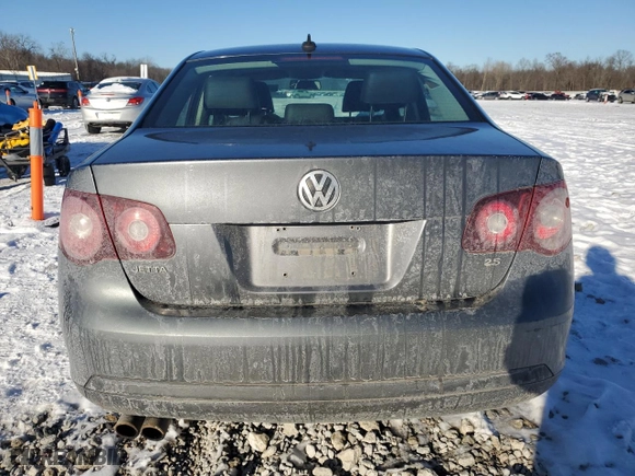 2010 Volkswagen Jetta Sedan Limited with VIN 3VWRZ7AJXAM037369, listed as a Copart auction lot 41679295 with 134,872 mi miles and Salvage Title. Bid and sale history available at carsss.com. Image 6.