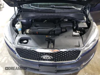 2016 Kia Sorento LX with VIN 5XYPG4A32GG165630, listed as a Copart auction lot 51826715 with 177,196 mi miles and Clean Title. Bid and sale history available at carsss.com. Image 12.
