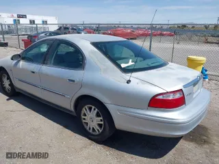 2005 Mercury Sable LS with VIN 1MEFM55S25A607510, listed as a IAAI auction lot 41956186 with 392,589 mi miles. Bid and sale history available at carsss.com. Image 3.