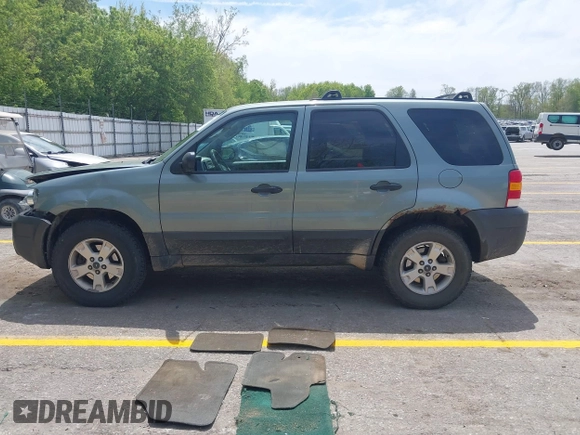 2006 Ford Escape XLT with VIN 1FMYU931X6KC71723, listed as a IAAI auction lot 42253154 with 148,959 mi miles and . Bid and sale history available at DreamBid. Image 14.