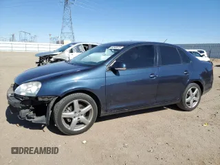 2010 Volkswagen Jetta Sedan Limited with VIN 3VWAZ7AJ1AM102283, listed as a Copart auction lot 44348575 with 125,463 mi miles and Salvage Title. Bid and sale history available at carsss.com. Image 1.
