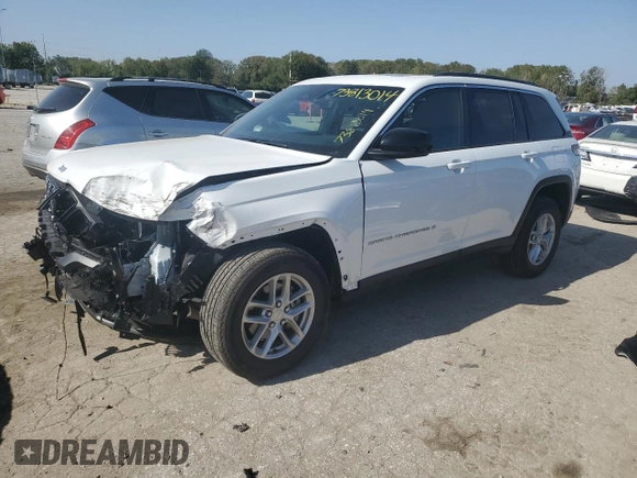 2024 Jeep Grand Cherokee Laredo X with VIN 1C4RJHAG8RC157897, listed as a Copart auction lot 73813014 with 5,013 mi miles and Salvage Title. Bid and sale history available at carsss.com. Image 1.