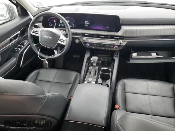 2024 Kia Telluride EX with VIN 5XYP34GC0RG486605, listed as a Copart auction lot 47658375 with 10,994 mi miles and Salvage Title. Bid and sale history available at DreamBid. Image 8.