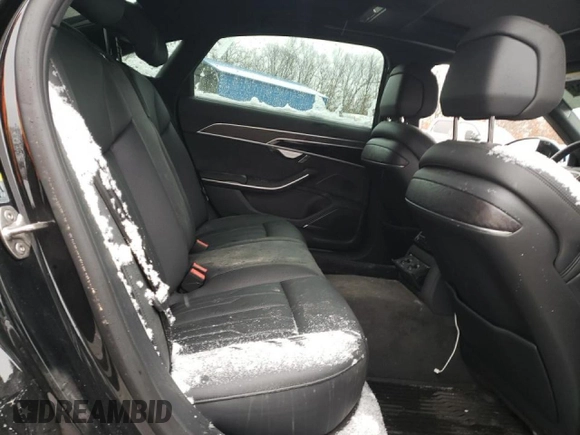 2022 Audi A8 with VIN WAULDAF88NN009542, listed as a Copart auction lot 82178363 with Not provided miles and Clean title. Bid and sale history available at DreamBid. Image 10.