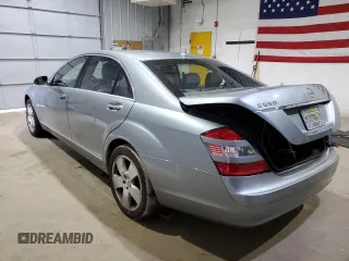 2007 Mercedes-Benz S 550 with VIN WDDNG71X97A085971, listed as a Copart auction lot 49635025 with 104,916 mi miles and Salvage Title. Bid and sale history available at DreamBid. Image 2.