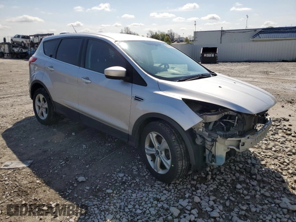 2014 Ford Escape SE with VIN 1FMCU9GX5EUC69499, listed as a Copart auction lot 51787225 with 200,898 mi miles and Salvage Title. Bid and sale history available at DreamBid. Image 4.