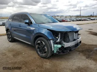 2025 Kia Sorento Hybrid SX Prestige with VIN KNDRKDJG1S5305887, listed as a Copart auction lot 51926125 with 9,910 mi miles and Salvage Title. Bid and sale history available at carsss.com. Image 4.