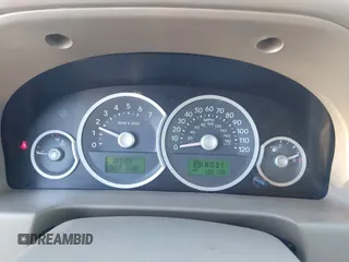 2006 Mercury Mariner Luxury с VIN 4M2YU571X6DJ08480, выставлен на аукционе IAAI как лот 41094486 с пробегом 138 138 миль миль и . История ставок и продаж доступна на DreamBid. Изображение 7.