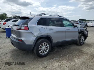 2019 Jeep Cherokee Latitude z VIN 1C4PJMCB0KD283723, wystawiony jako Copart lot #56019935 z przebiegiem 85 283 mil mil oraz Szkoda całkowita • Salvage title. Historia ofert i sprzedaży dostępna na DreamBid. Obrazek 3.