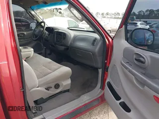 2004 Ford F-150 XL с VIN 2FTRF17W84CA49158, выставлен на аукционе IAAI как лот 41692820 с пробегом 118 568 миль миль и . История ставок и продаж доступна на DreamBid. Изображение 5.