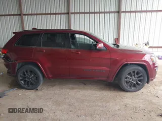 2017 Jeep Grand Cherokee Laredo with VIN 1C4RJEAG3HC823139, listed as a IAAI auction lot 41886032 with 97,224 mi miles and . Bid and sale history available at DreamBid. Image 13.