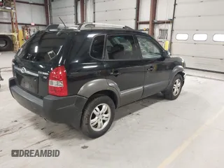 2007 Hyundai Tucson SE with VIN KM8JN12D07U568047, listed as a IAAI auction lot 41932254 with 160,052 mi miles. Bid and sale history available at carsss.com. Image 4.